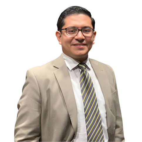 Dr. Carlos Romero